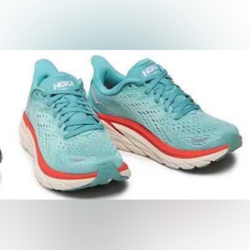 Hoka Clifton 8 Running shoes